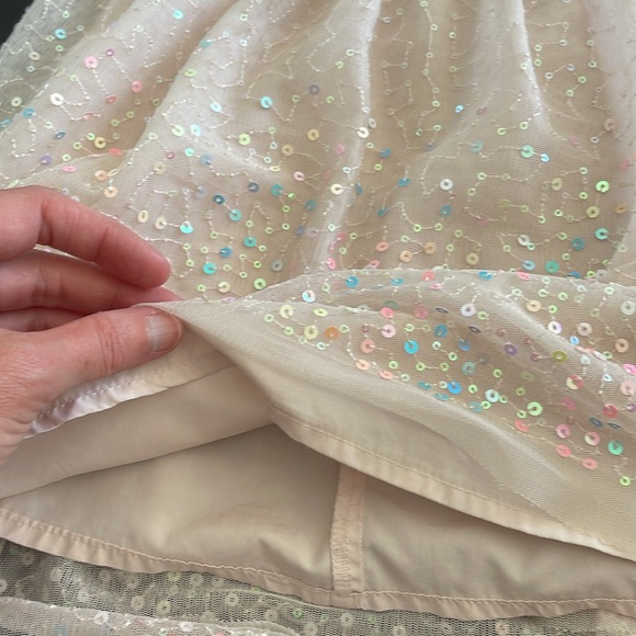 FREE in Bundle - GUC Cat & Jack Blush Pale Pink Sequin Dress with Tulle - Picture 4 of 4